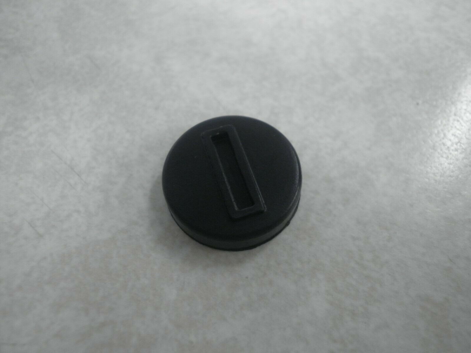 New Oem Yamaha Marine Rubber Key Switch Rubber Cap - 6k1-82532-00-00